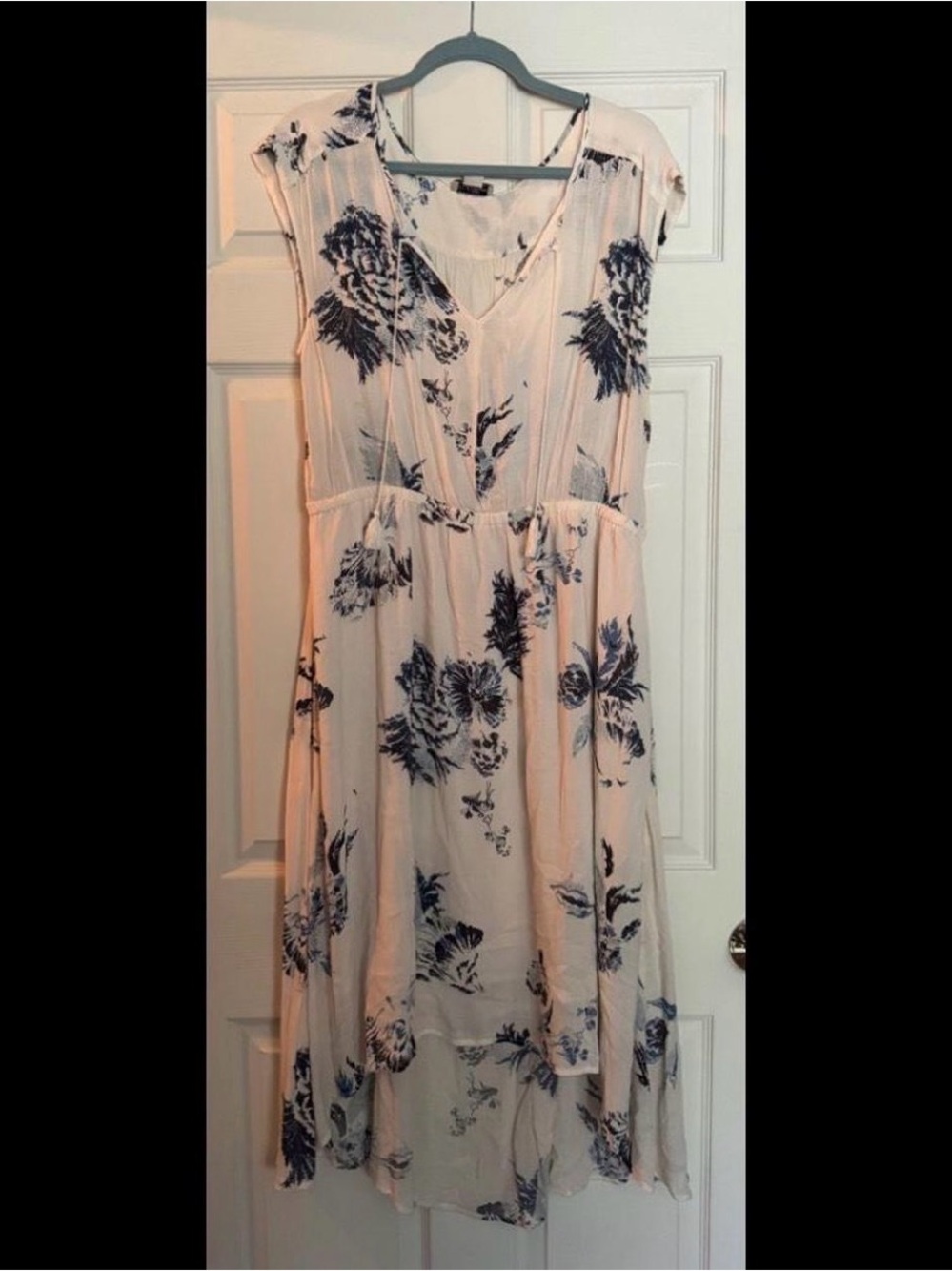 Lucky Brand Cream Dress with Navy Floral Print - High-Low Hem